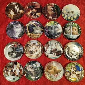 Set of Bradford Exchange Cat Collector Plates & Sp